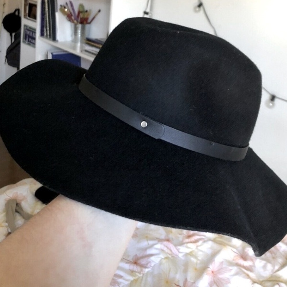 Hat women / Chapeau femme